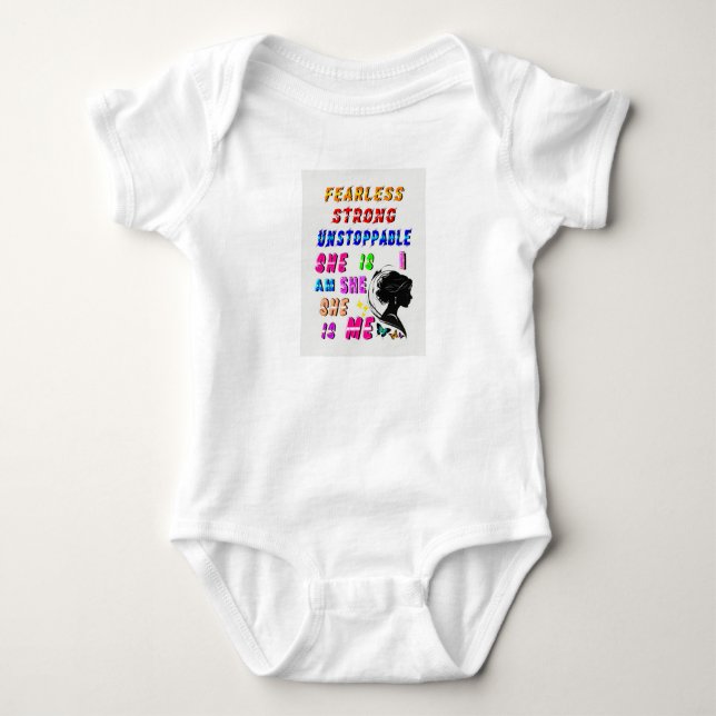 Räddningslös Stark Obestoppbar Hon Är T Shirt (Framsida)