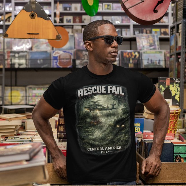 Räddningsmisslyckande Herr Mörk T-Shirt (There’s something out there waiting for us… and it ain’t no man.)