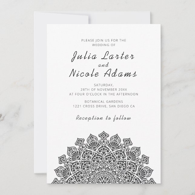 Radiant Airy Crescent Moon Mandala Wedding Inbjudningar (Framsida)