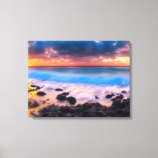 Radiant Dawn: Majestic Sunrise at the Beach Canvastryck (Framsida)