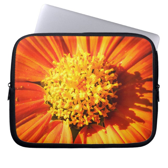 Radiant Orange Flower Laptop Sleeve Botanical Art (Framsidan)