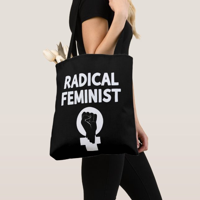 Radical Feminist Tygkasse (Närbild)