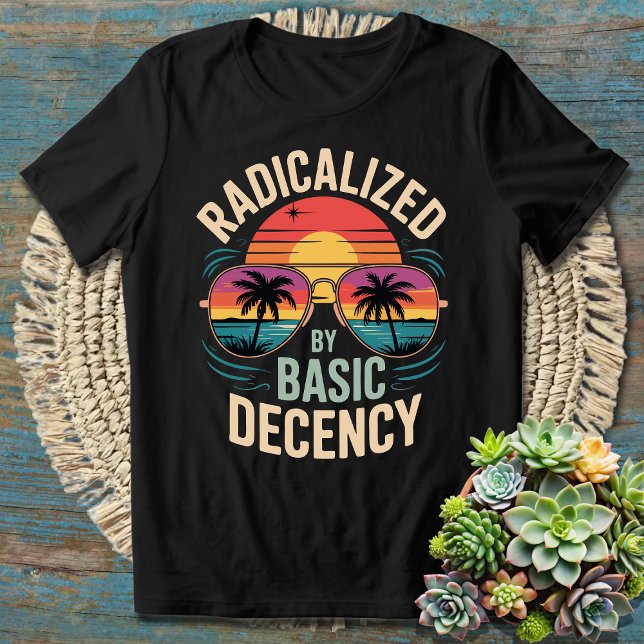 Radicated by Basic Decency Retro Sunset Sunglass T Shirt (Skapare uppladdad)