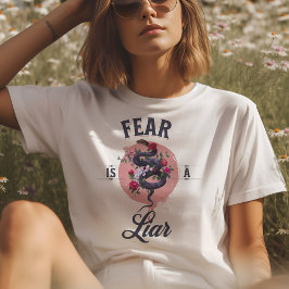 Rädslan är en lätt motivation t shirt