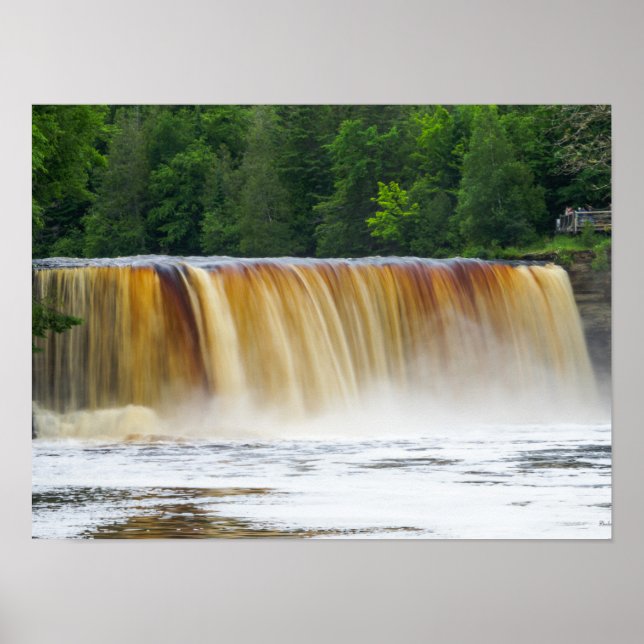 Raging Upper Tahquamenon Poster (Framsidan)