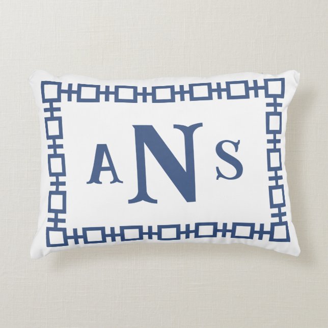 Rain Slate Blue Square Grekiska Nyckel Monogram Prydnadskudde (Framsidan)