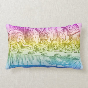 Rainbow Alice i Wonderland Mad Tea Party Lumbarkudde