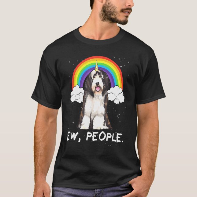 Rainbow Bearded Collie Ew People Unicorn Hund T Shirt (Framsida)