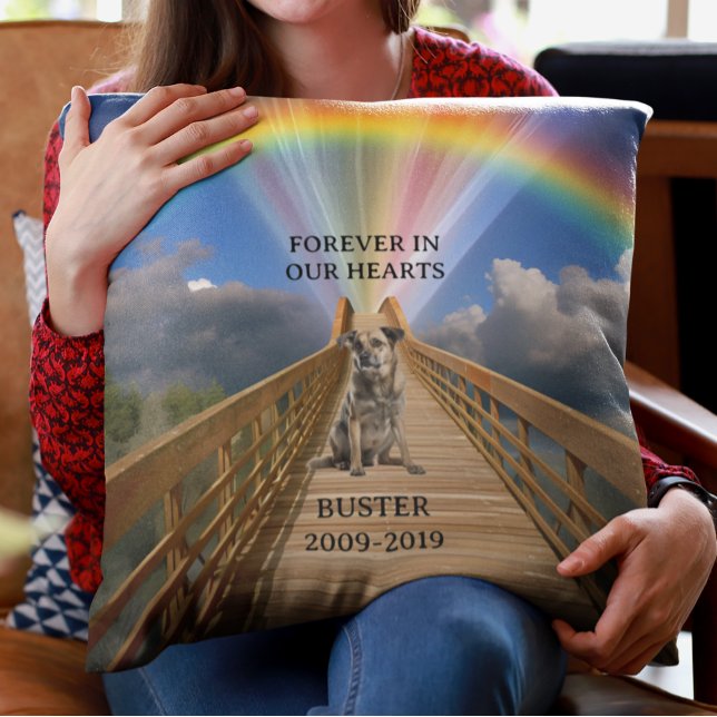 Rainbow Bridge Pet Memorial Loss Anpassa Kudde (Skapare uppladdad)