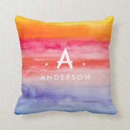 Rainbow Bright Watercolor Family Namn Monogram Kudde