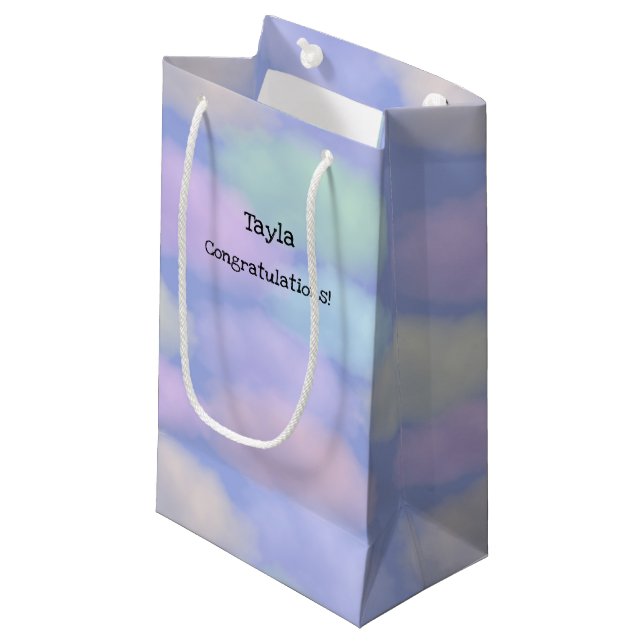 Rainbow Clouds Personlig Gift Bag (Framsidan Vinklad)