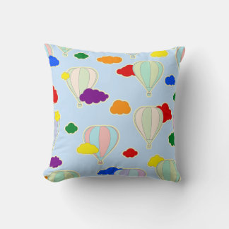 Rainbow Clouds Throw Cushion Kudde