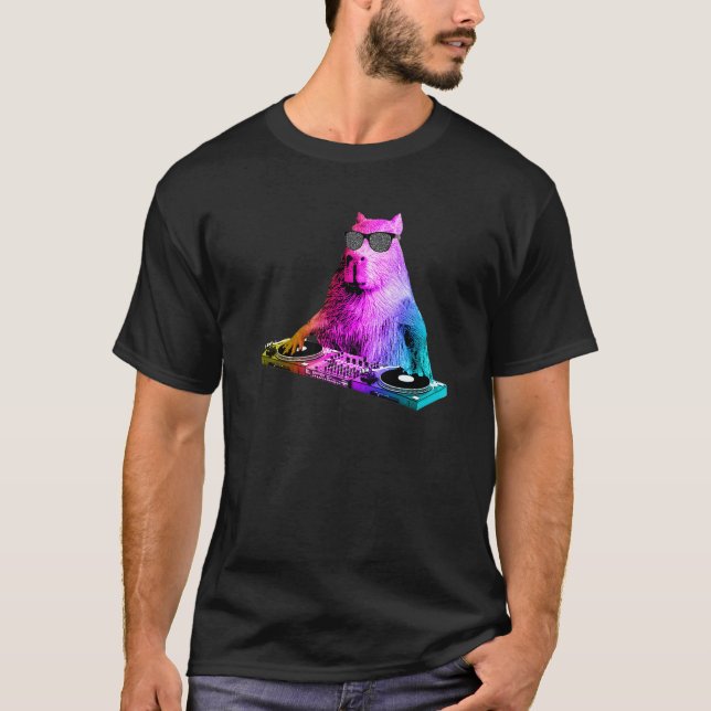Rainbow Dj Capybara House Music T Shirt (Framsida)