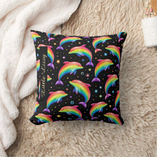 Rainbow Dolphin Throw Pillow – Customizable Name Kudde