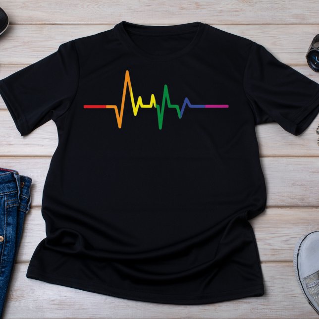 Rainbow ECG LGBTQ-Pride T Shirt (Skapare uppladdad)