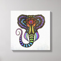 Rainbow Extravagant Elephant on Grått Background