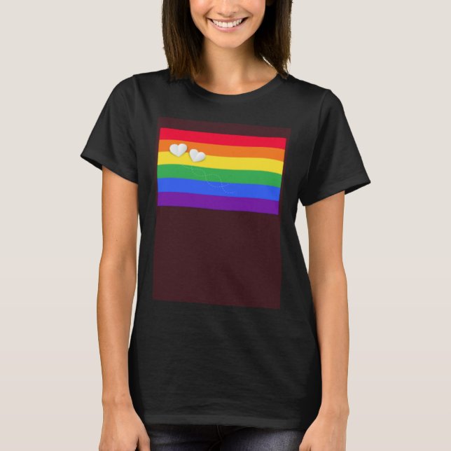 Rainbow Flag Pocket Little Hearts LGBT Gay transge T Shirt (Framsida)