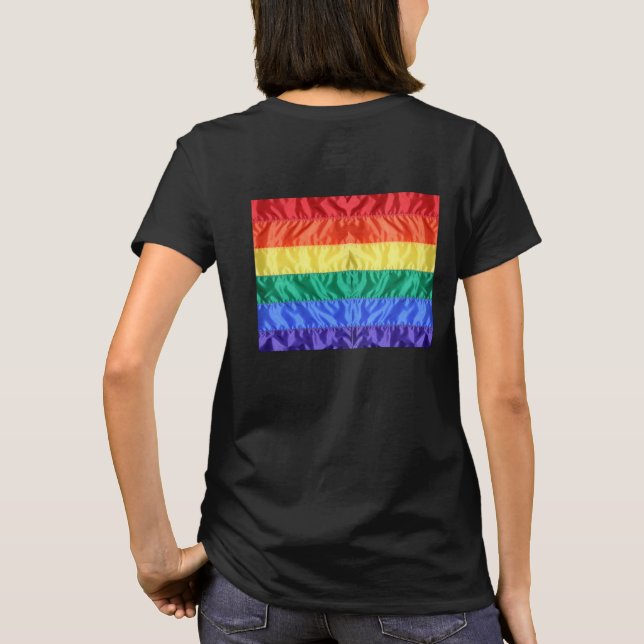 Rainbow Flagga Gay pride LGBTQ LGBT kärlek är kärl T Shirt (Baksida)