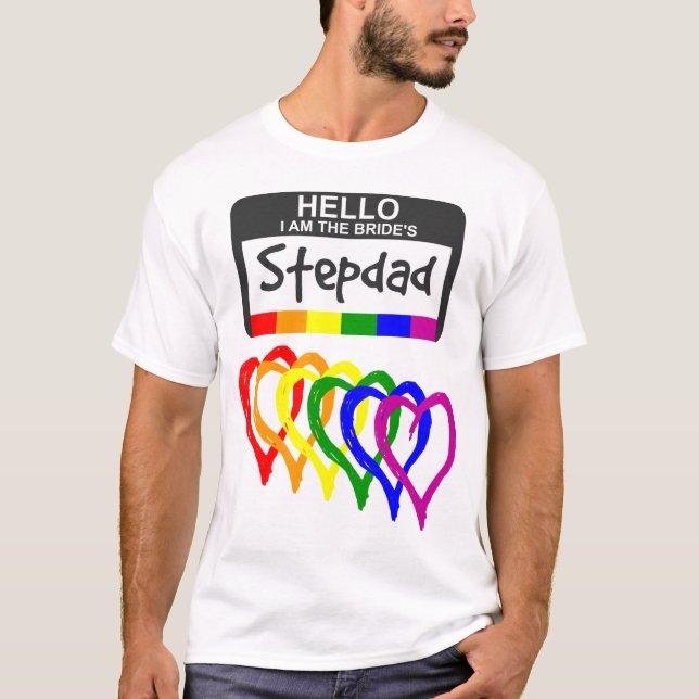 Rainbow Flagga Hearts Bride Stepdad Namn Badge T Shirt (Framsida)