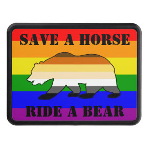 Rainbow Flagga Rädda en häst Ride a Bear Skydd För Dragkrok