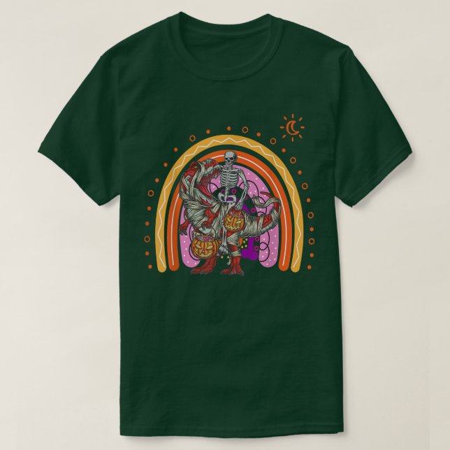 Rainbow Halloween Skeleton Riding Mummy Dinosaur T Shirt (Design framsida)