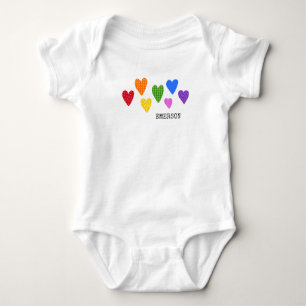 Rainbow Hearts Baby NAMN Kärlek Artisan Colorful R T Shirt