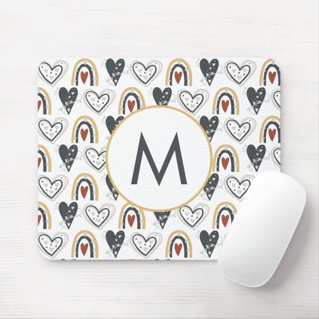 Rainbow Hearts Boho Mönster Monogram Initial Musmatta (Med mus)