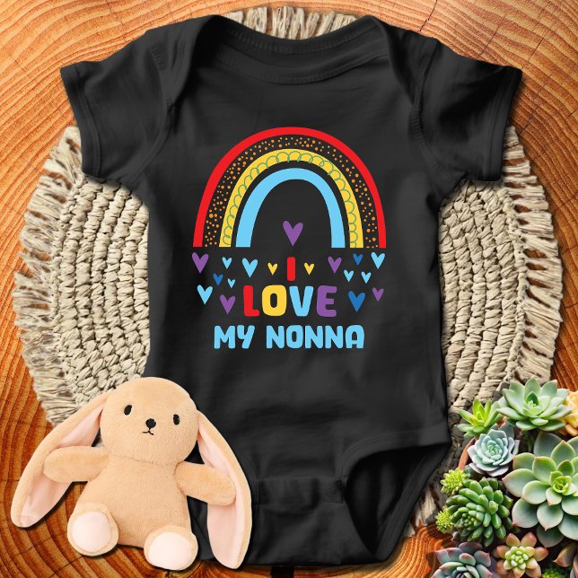 Rainbow Hearts I Kärlek My Nonna T Shirt (Skapare uppladdad)