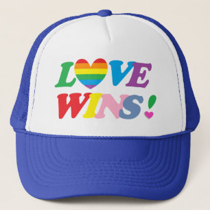 Rainbow Kärlek Wins Heart Truckerkeps