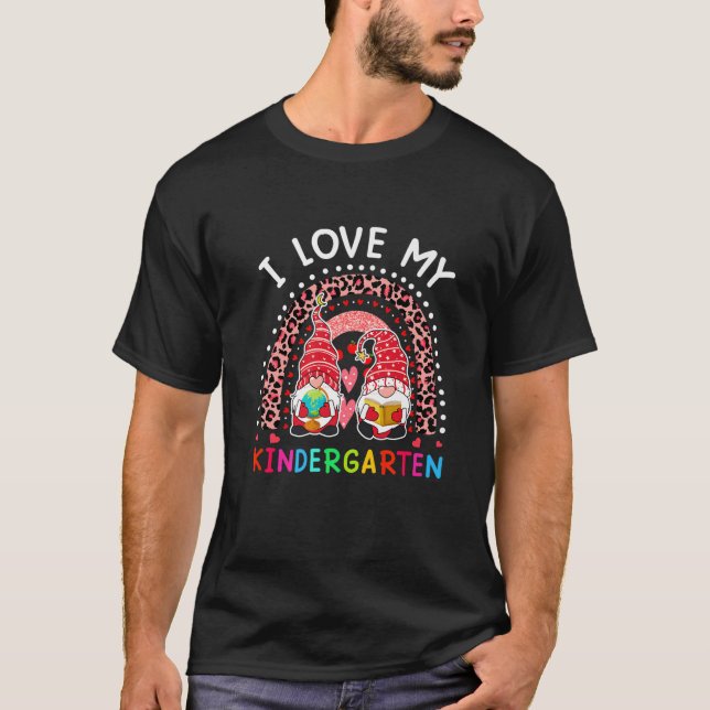 Rainbow Leopard I Love My Kindergarten Gnome Heart T Shirt (Framsida)