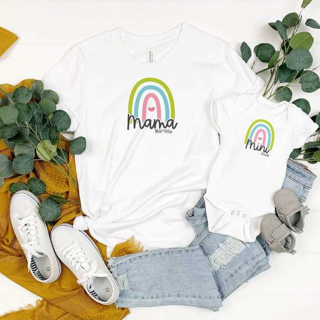 Rainbow Mamma Mini Matching Anpassade T Shirt (Skapare uppladdad)