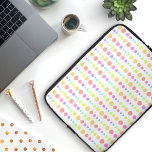 Rainbow Pastel Dots Mönster Laptop Fodral<br><div class="desc">Ett mönster av regnbågskretsar i pastellform med flera färger. De är alla i olika former och storlekar och ordnade i ett reflekterande utseende mönster.</div>