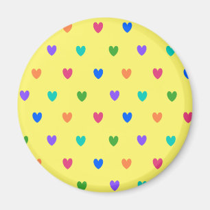 Rainbow polka-hjärtan på gult magnet