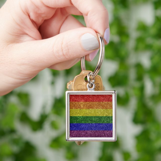 Rainbow pride flagga fyrkantig silverfärgad nyckelring (Hand)