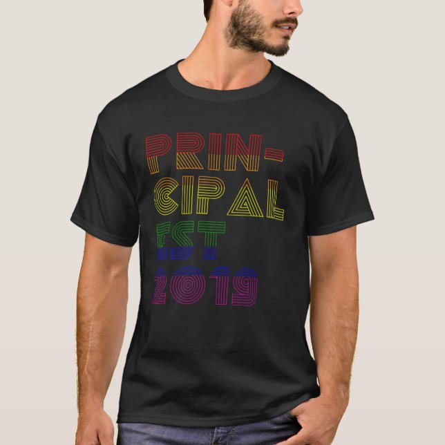 Rainbow Principal Est 2019 New Principal School Te T Shirt (Framsida)