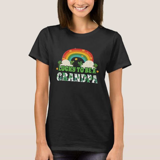 Rainbow Shamrock Leprechaun Saint Patrick's Lucky  T Shirt (Framsida)