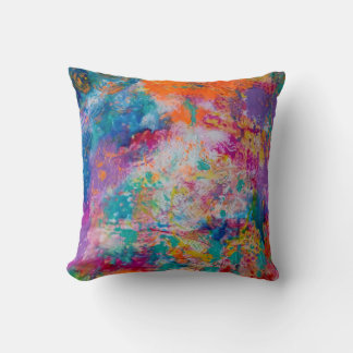 Rainbow Showers Pillow Kudde