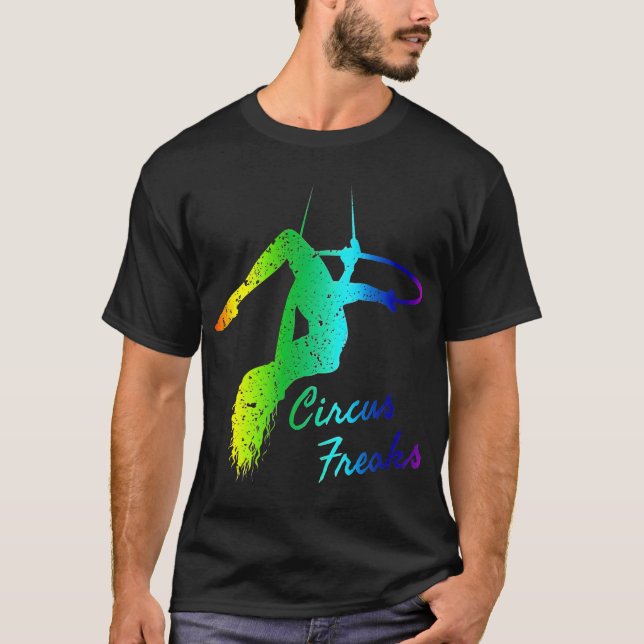 Rainbow Trapeze Artist Outfit for Girls Aerial T Shirt (Framsida)