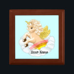 Rainbow Unicorn Gift Box Minnesask<br><div class="desc">Baby Rainbow Unicorn-presentboxen, t-shirts och Unicorn-presentationer av ArtMuvz Illustration. Matchande Cute Unicorn t-shirt, till väskan, hatten, mugg. Magiska regnbåge, julklappar för enhörning, regnbåge för enhörnfödelse. Unicorn t-shirt, presenter och kläder. Ge din gåva till Unicorn älskare i alla åldrar ett magiskt drag! Den djärva utformningen har en enhörning som är magisk,...</div>