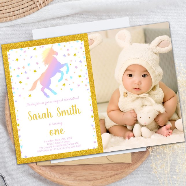 Rainbow Unicorn-inbjudningar med foto Inbjudningar (Rainbow Unicorn Invitations with photo)