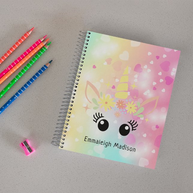 Rainbow Unicorn med Hearts | Monogrammet Anteckningsbok (Skapare uppladdad)