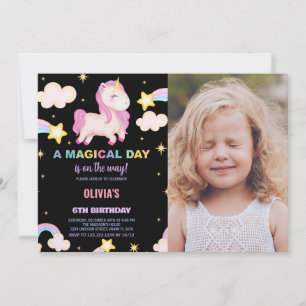 Rainbows Unicorn Birthday-inbjudningar med foto Inbjudningar
