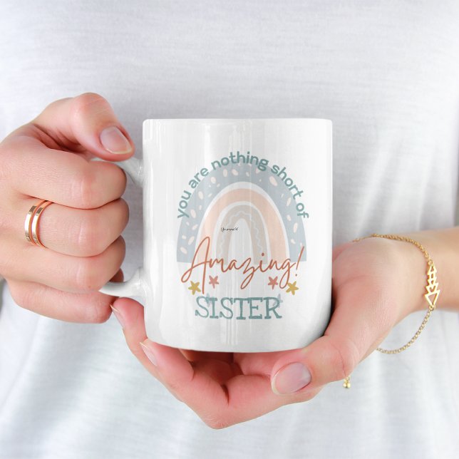 RAINBOY DU ÄR Fantastisk SISTER MOSTER NIECE ALLA  Kaffemugg (Skapare uppladdad)