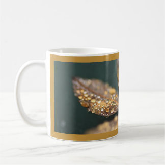 Raindrops på lövmuggen kaffemugg