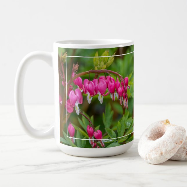 Rainy Day Bleeding Hearts Kaffemugg (Med munk)