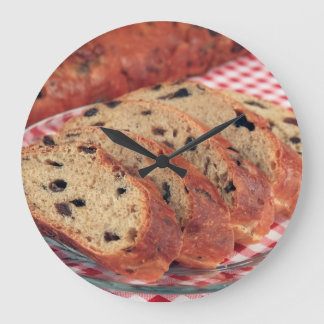 Raisin Bread  Stor Klocka