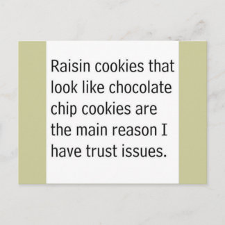 RAISIN COOKIES SOM SER UT SOM CHOCOLATE CHIP ÄR VYKORT
