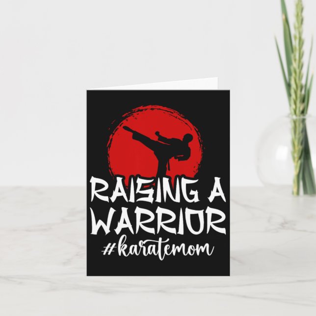 Raising A Warrior Karate Mamma Karate Mor Karate Kort (Framsida)