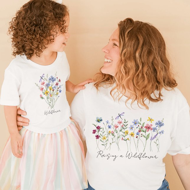 Raising a Wildblomma | Matchning av Mor-dotter T Shirt (Skapare uppladdad)