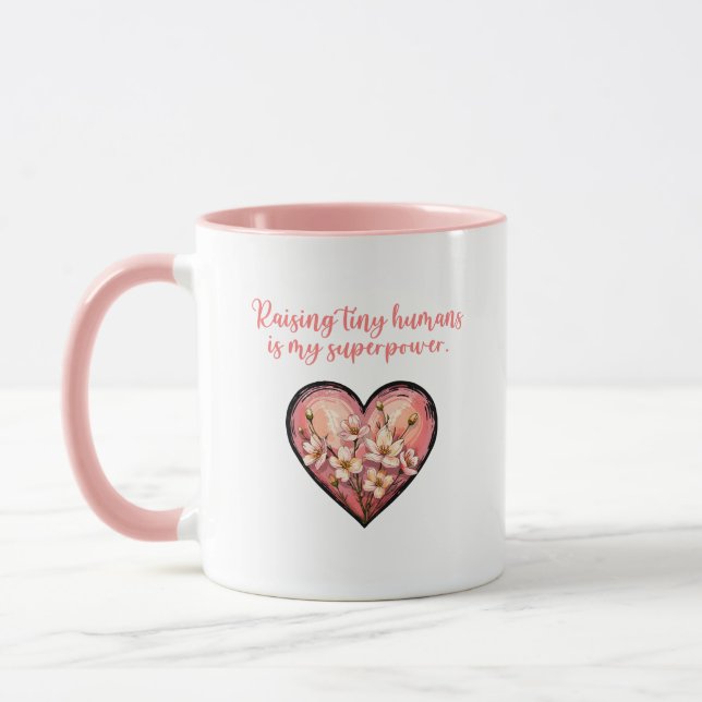 Raising Tiny Humans Superpower Mom Life Design Mugg (Vänster)